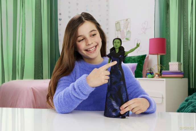 Wicked 2 - Singing Fashion Doll Elphaba