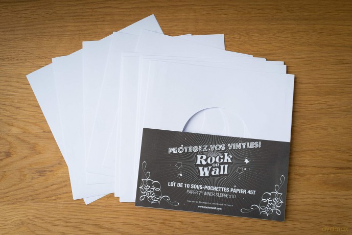 10 X Lp 7 Inch Paper Inner Sleeve Standard Incl Center Hole - White - Rock On Wall [CD]