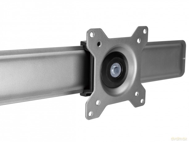 17"-32" Triple Monitor Desk Mount