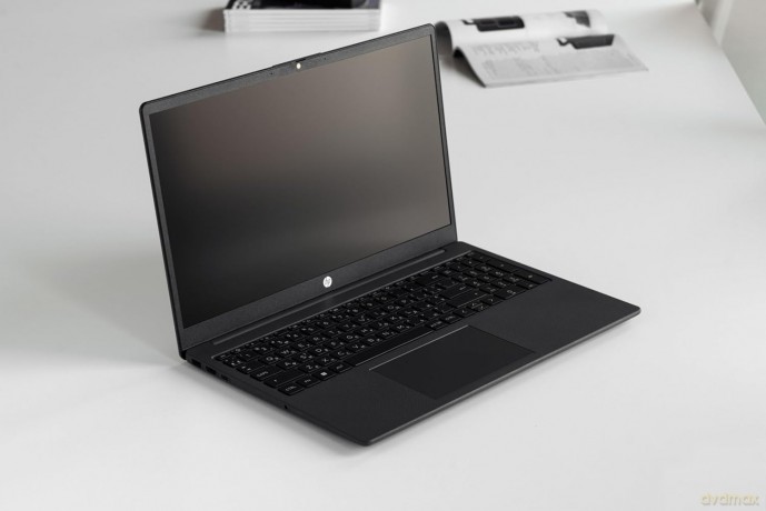 250 G10 I7-1355u 16/512 W11p 2yw