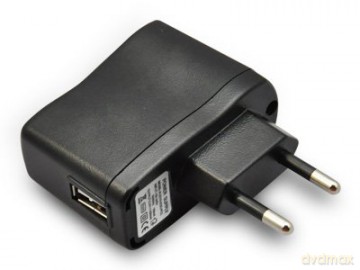 Alimentatore 220v/Usb Universale