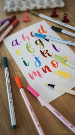Ast18 Pen 68 Brush Colori Assortiti