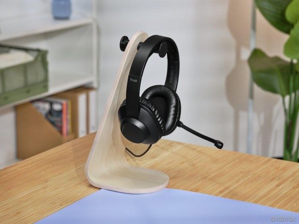 Ayda Max Headset