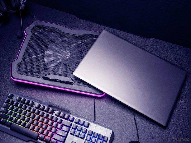 Gxt1126 Aura Laptop Cooling Stand