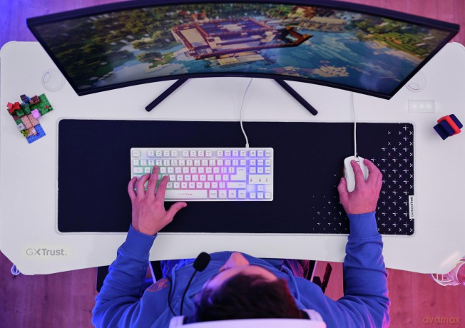 Gxt709w Luminus Rgb Deskgxt Rgb Des