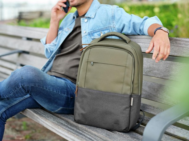 Lisboa 16" Backpack - Green