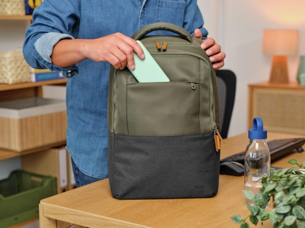 Lisboa 16" Backpack - Green