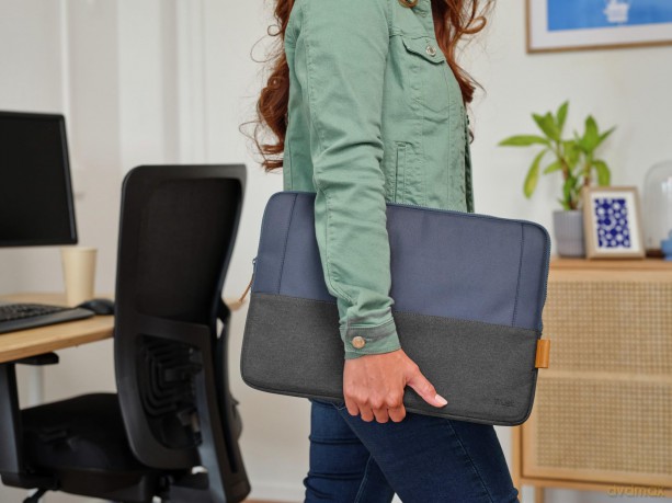 Lisboa 16" Laptop Sleeve