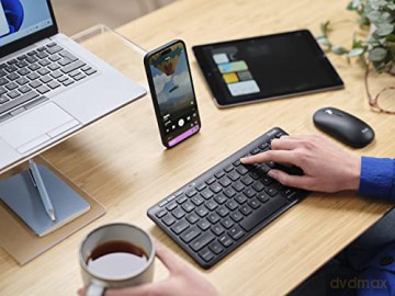 Lyra Compact Wireless Keyboard It