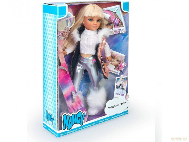 Nancy Snow Fashion