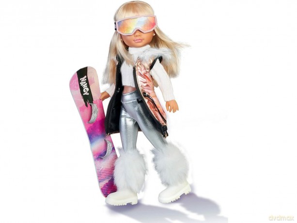 Nancy Snow Fashion