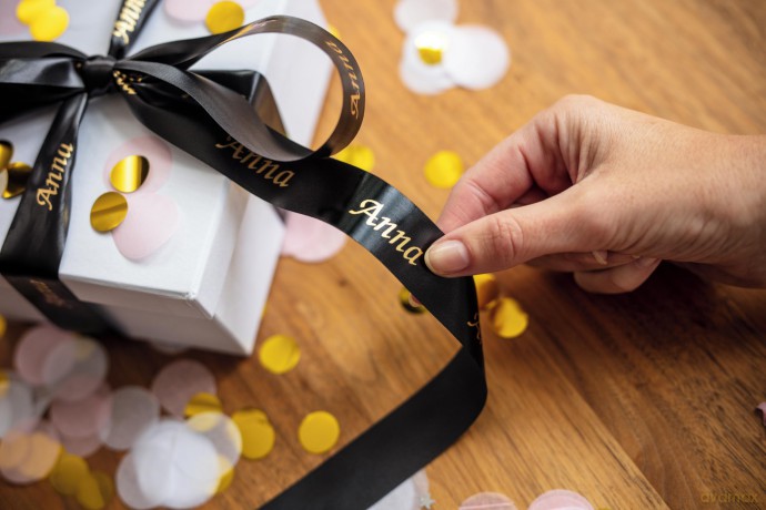 Nastro Tessuto Oro Su Nero 24 Mm