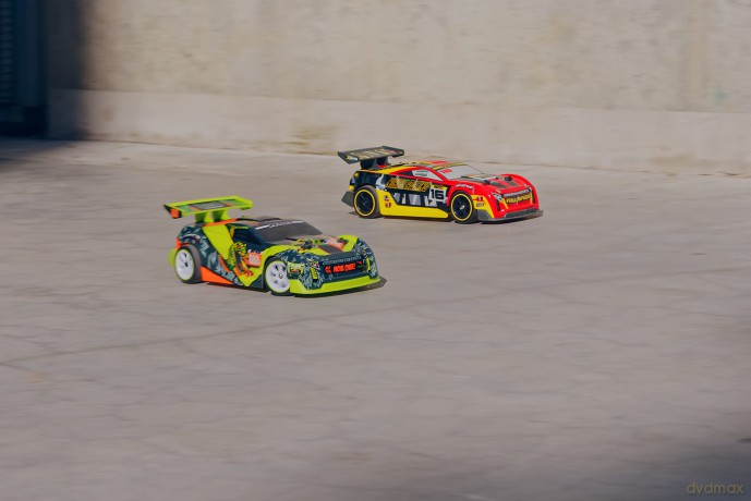 Nikko Toys: Auto Radiocomandata Da Corsa 1:16 - Nfr #16