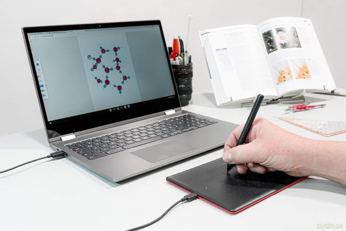 One By Wacom Medium