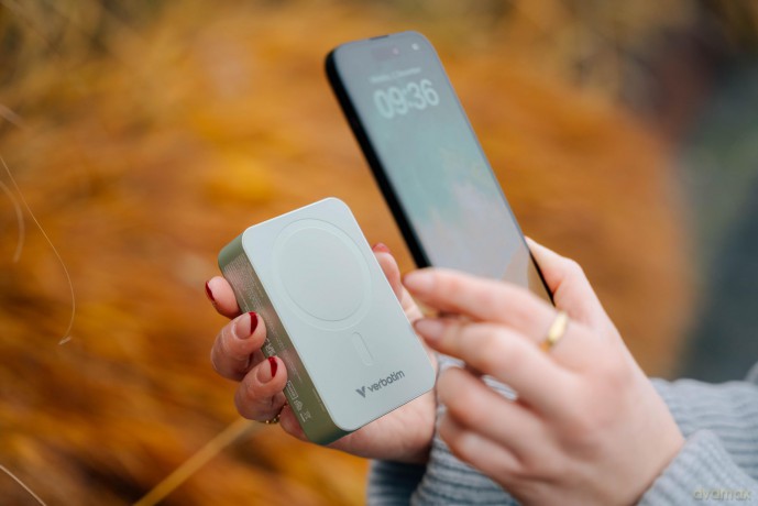 Power Bank 20000mah Mag Safe Green