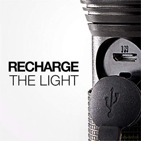 Tactical 700 Lumens Rechargeable