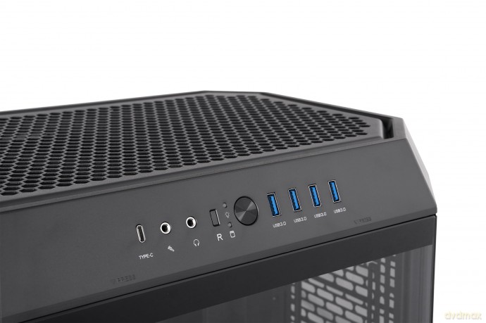 The Tower 600 Black