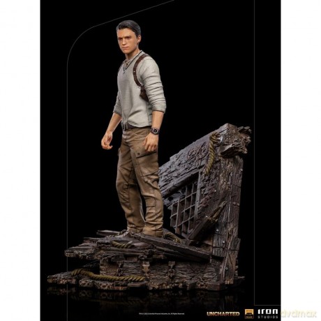 Uncharted Deluxe Nathan Drake Scala 1:10