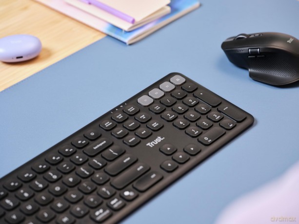 Vaiya Multidevice Wirls Keyboard It