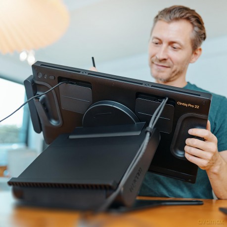 Wacom Cintiq Pro 22 Stand