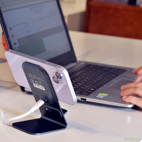 Wireless Magnetic/Tray Chargerstand