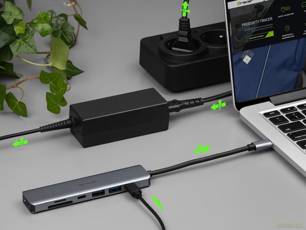 Adapter A-2, USB Type-C z czytnikiem kart, HDMI 4k, USB 3.0, PDW 60W