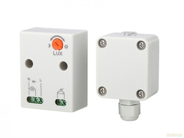 Czujnik zmierzchowy zewnętrzny 2300W MCE35
