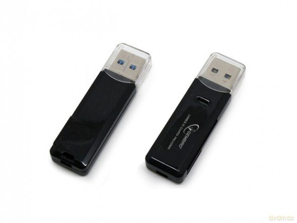 Czytnik SD/Micro SD USB 3.0