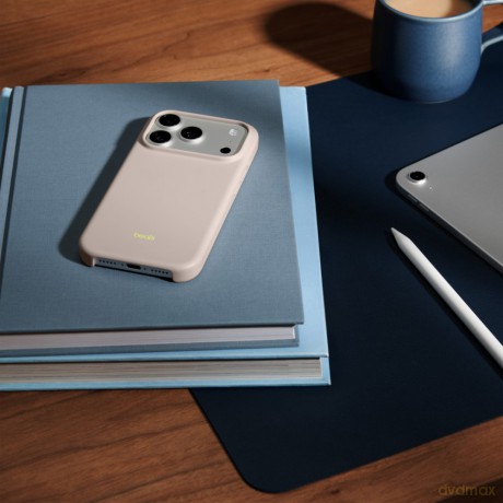 Etui Beats zgodne z MagSafe i panelem Sterowanie aparatem do iPhonea 17 Pro - boksytowy beżowy