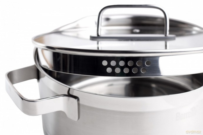Garnek z pokrywką 26 cm Mistral 4,5 L BR-7351