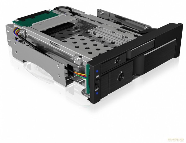 Kieszeń na dysk IB-173SSK 1x2,5+1x3,5 na 1x5,25