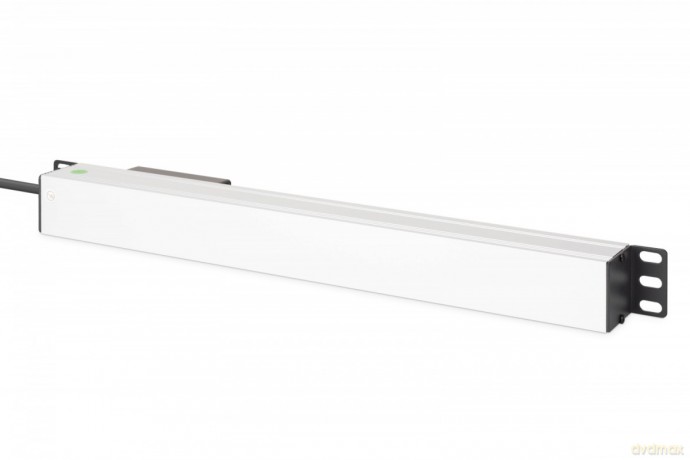 Listwa zasilająca PDU Rack 19" z wyłącznikiem nadprądowym Typ C 16A, 7 gniazd Schuko CEE 7/3 (45°), kabel 1,8m wtyk Unischuko CEE 7/7, 16A, aluminiowa