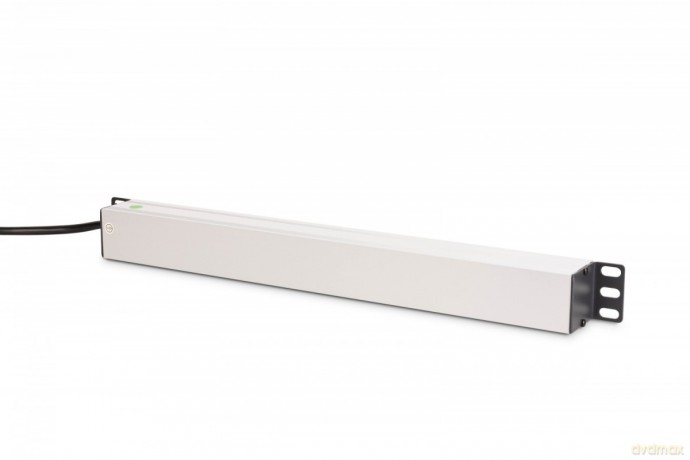 Listwa zasilająca PDU Rack 19" z zabezpieczeniem przeciążeniowym, 8 gniazd Schuko CEE 7/3 (45°), kabel 2m wtyk Unischuko, 16A, aluminiowa