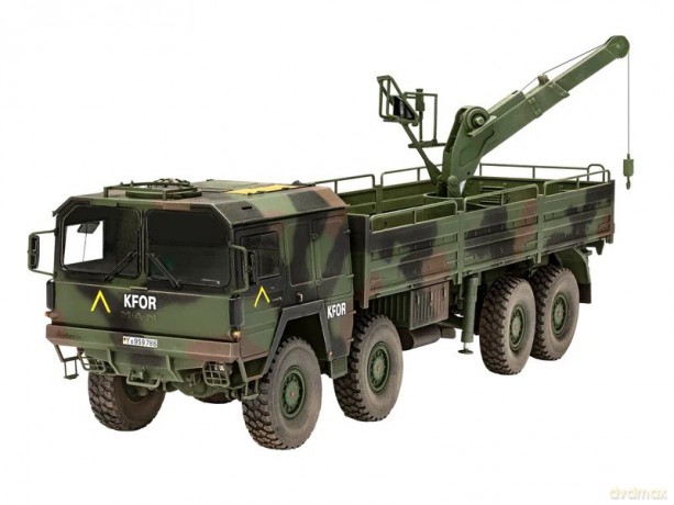 Model plastikowy Ciężarówka Man 10T Milgl 8x8 1/35