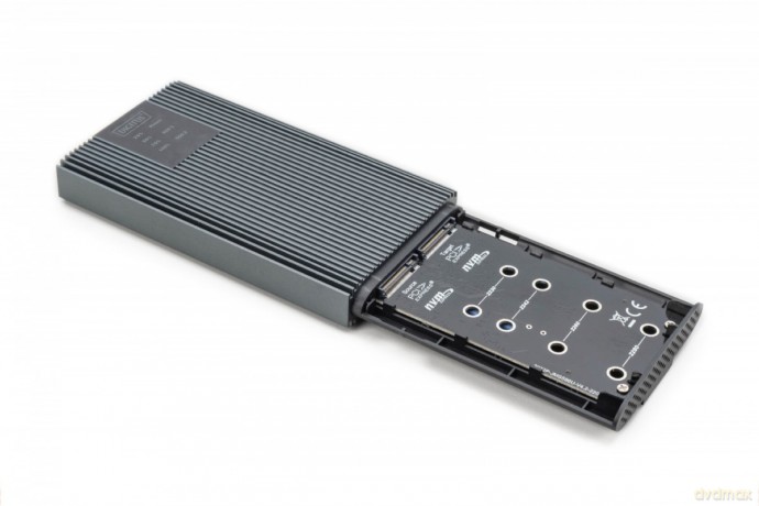 Obudowa/Stacja klonująca USB 3.1 Typ C na dyski SSD M.2 NVMe 20 Gbps aluminiowa, beznarzędziowa