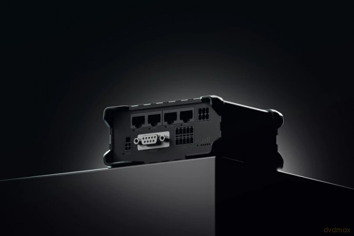 Router RUT976 5G RedCap