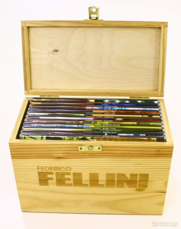 Kolekcja Federico Felliniego (Wydanie w drewnianej skrzyni) [BOX] [11DVD]