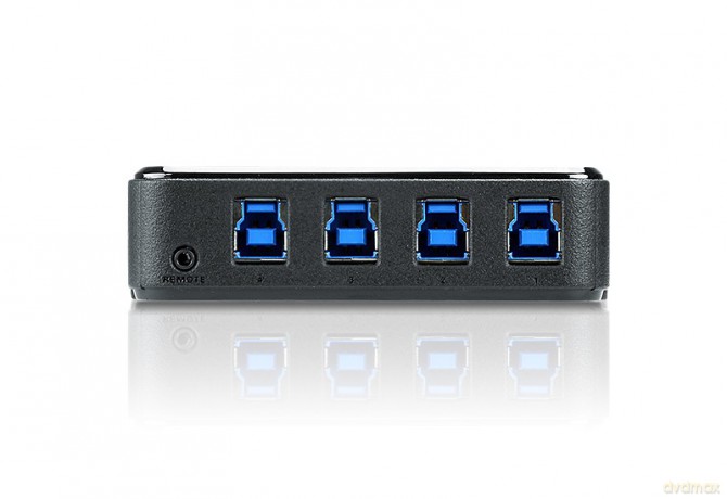 Urządzenie 4-portowe USB 3.2 Gen1 do współdzielenia urządzeń peryferyjnych