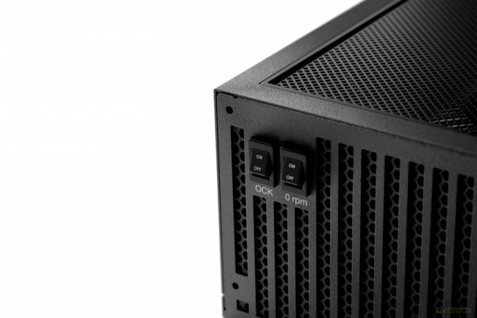 Zasilacz Dark Power 14 850W 80+ Titanium