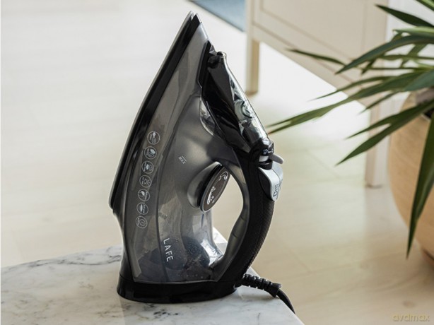 Żelazko parowe GlidePro 2600W
