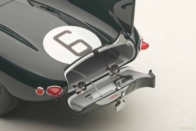 AUTOART Jaguar DType #6 J.M. Hawthorn [ZABAWKA]