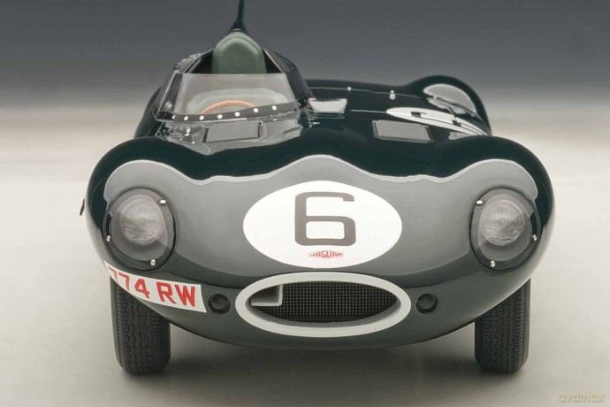 AUTOART Jaguar DType #6 J.M. Hawthorn [ZABAWKA]