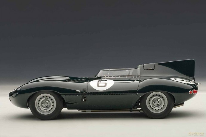 AUTOART Jaguar DType #6 J.M. Hawthorn [ZABAWKA]