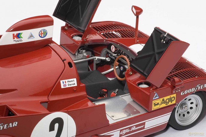 AUTOART Alfa Romeo 33 TT 12 #2 Pescarolo [ZABAWKA]