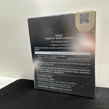 Brightening makeup in a sponge Mask Fit (Aura Cushion) 18 g - Shade: 17C Porcelain