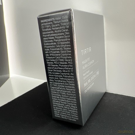Brightening makeup in a sponge Mask Fit (Aura Cushion) 18 g - Shade: 17C Porcelain