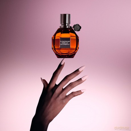 Flowerbomb Tiger Lily - Woda perfumowana - Volume: 50 ml