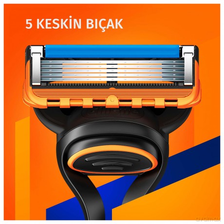 Gillette Fusion razor + 5 heads