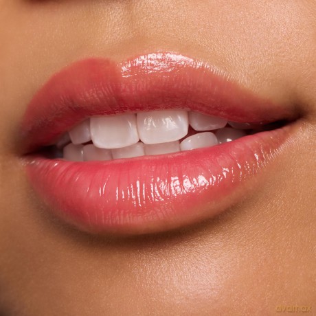 Juicy Bomb Lip Balm (Glossy Butter Balm) 2.5 g - Shade: 01 One In a Melon