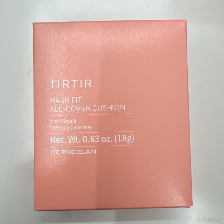 Make-up in a Mask Fit sponge (All Cover Cushion) 18 g - Shade: 17C Porcelain